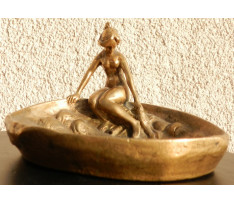 Silber O- Žena na brehu rieky Berndorf k.19 stor. bronz
